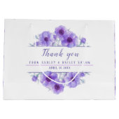 紫結婚の花感謝してい大きな抱き枕 ラージペーパーバッグ (裏面)