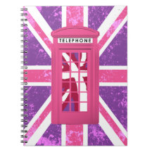 紫色およびピンクのヴィンテージの公衆電話ボックス