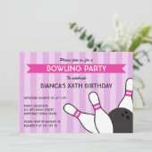 紫色とホットピンク色のモダンボーリング誕生パーティー 招待状 (スタンド正面)