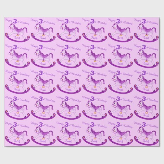紫色によって示される揺り木馬の第3誕生日の覆い ラッピングペーパー (フラット)