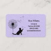 紫色にタンポポをつけた黒猫 名刺 (正面)