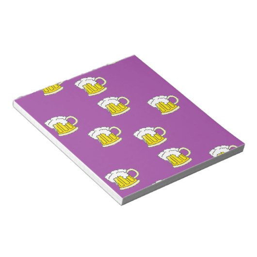 紫色に泡立てたビールカップ ノートパッド (アングル)