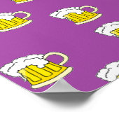 紫色に泡立てたビールカップ ポスター (角)