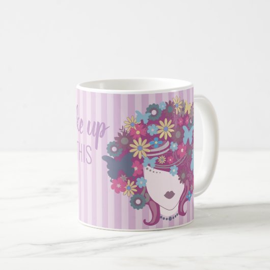 紫色のお花の髪の女性 引用 コーヒーマグカップ (正面右)