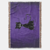 紫色のぼろぼろの黒猫 スローブランケット (正面縦)