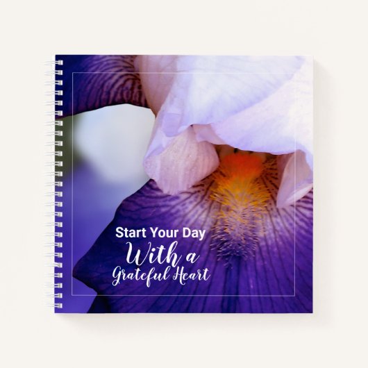 紫色のアイリスと感謝の引用文 ノートブック (正面)