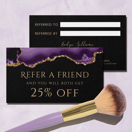 紫色のエージェント紹介カード