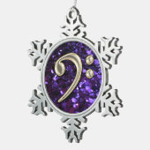 紫色のグリッターの真珠のヘ音記号のクリスマスの雪片 スノーフレークピューターオーナメント (右)