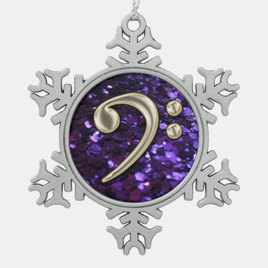 紫色のグリッターの真珠のヘ音記号のクリスマスの雪片 スノーフレークピューターオーナメント (正面)