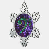 紫色のグリッターの緑のヘ音記号のクリスマスの雪片 スノーフレークピューターオーナメント (右)