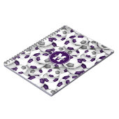 紫色のグレーのチームカラーのサッカーボール ノートブック (左側)