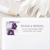 紫色のグレーウォーターカラーフラワーズ差出人住所 ラベル (インサイチュ)