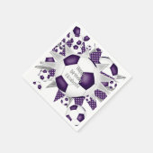 紫色のサッカーボールが誕生日またはチームパーティー スタンダードカクテルナプキン (角)