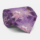 紫色のサンタ付きのクリスマスイブの装飾 ネクタイ (ロール)