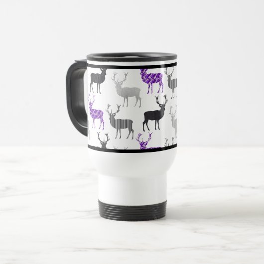 紫色のシカの雄鹿のクリスマスパターン トラベルマグ (正面左)