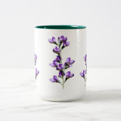 紫色のスイートピーの花のカスタマイズ可能なマグ ツートーンマグカップ (中央)