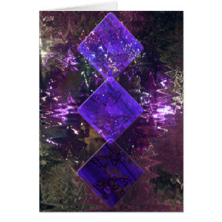 紫色のダイヤモンドの3