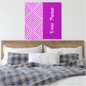 紫色のダイヤモンドシェブロン（名前@ Emporiomoffa） キャンバスプリント (インサイチュ (寝室))