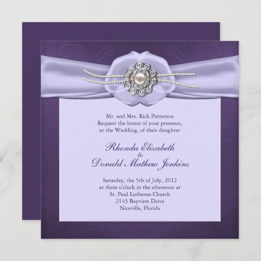紫色のダマスク織および真珠の結婚式招待状 招待状 (正面/裏面)
