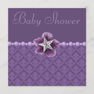 紫色のダマスク織、花、星及び真珠のベビーシャワー 招待状