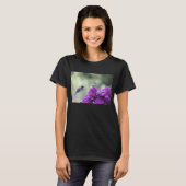 紫色のダリアを持つハチドリ Tシャツ (正面フル)