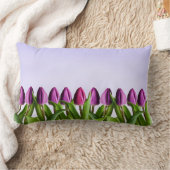 紫色のチューリップ ランバークッション (ブランケット)