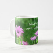 紫色のデイジーのための時間をかけて下さい コーヒーマグカップ (正面左)