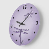紫色のトンボの時計 ラージ壁時計 (傾斜)