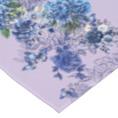 紫色のバタフライフラワーメドウ テーブルクロス (アングル)