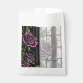 紫色のバラザウィンドウ – ゴシックスタイル結婚ズ フェイバーバッグ (正面)