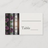 紫色のバラザウィンドウ – ゴシックスタイル結婚ズ プレイスカード (正面)