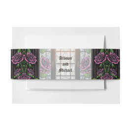 紫色のバラザウィンドウ – ゴシックスタイル結婚ズ 招待状ベリーバンド