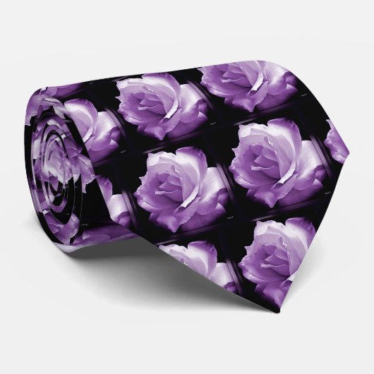 紫色のバラ… ネクタイ (ロール)