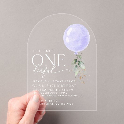紫色のバルーン、緑、葉、最初の誕生日 アクリル招待状 (インサイチュ (ポータブル))