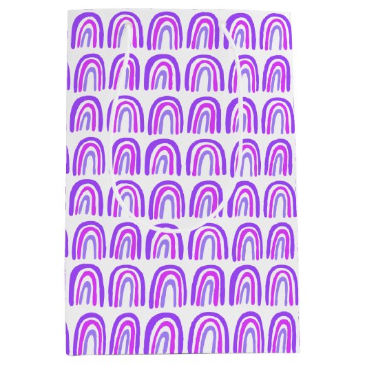 紫色のパターン虹の赤ちゃんシャワーギフト ミディアムペーパーバッグ (正面)