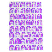 紫色のパターン虹の赤ちゃんシャワーギフト ミディアムペーパーバッグ (裏面)