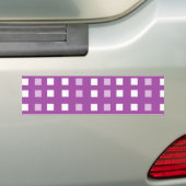 紫色のパターン(の模様が)ある正方形 バンパーステッカー (車上)