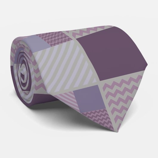 紫色のパターン ネクタイ (ロール)