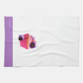 紫色のパンジーのカップケーキ キッチンタオル (横)