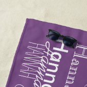 紫色のパーソナライズな名前 ビーチタオル (インサイチュ)