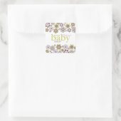 紫色のヒナギクの花が咲く赤ちゃんシャワーギフトタグ スクエアシール (バッグ)