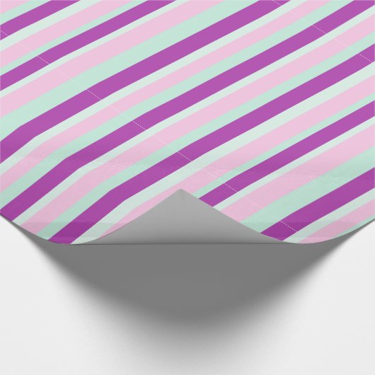 紫色のピンクとティール（緑がかった色）ストライプのギフトラップ ラッピングペーパー (角)