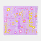 紫色のピンクの女の子の名前アメリア花の毛布 フリースブランケット (正面(横))