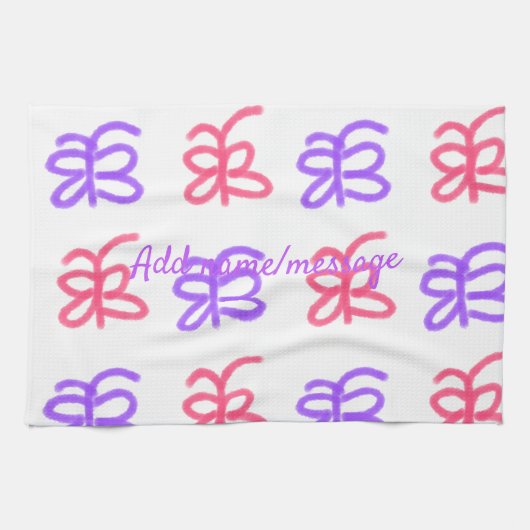 紫色のピンクバタフライドードルパターン追加の名前の文字 キッチンタオル (横)