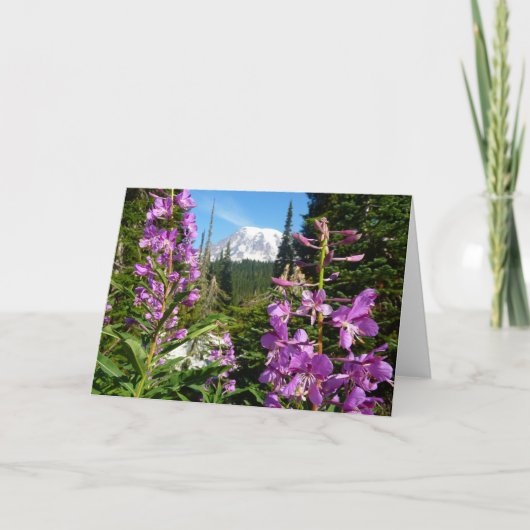 紫色のフロックスの花の間のマウントレイニア カード (正面)