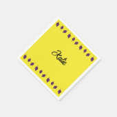 紫色のブドウパーソナライズされた黄色 スタンダードカクテルナプキン (角)