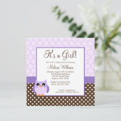 紫色のブラウンのフクロウの水玉模様の女の子のベビーシャワー 招待状 (スタンド正面)