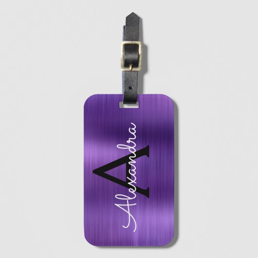 紫色のブラシ仕上げ金属モノグラムの名前とイニシャル ラゲッジタグ (正面縦)