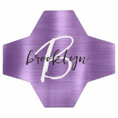 紫色のブラシ仕上げ金属白黒スクリプトモノグラム サッカーボール (フラット)