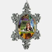 紫色のブルゴーニュ色のオレンジ色の熱帯蝶 スノーフレークピューターオーナメント (左)